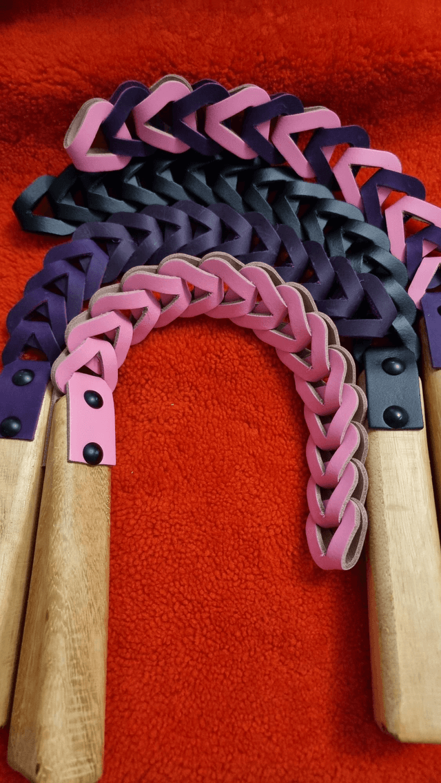 Tank track strap